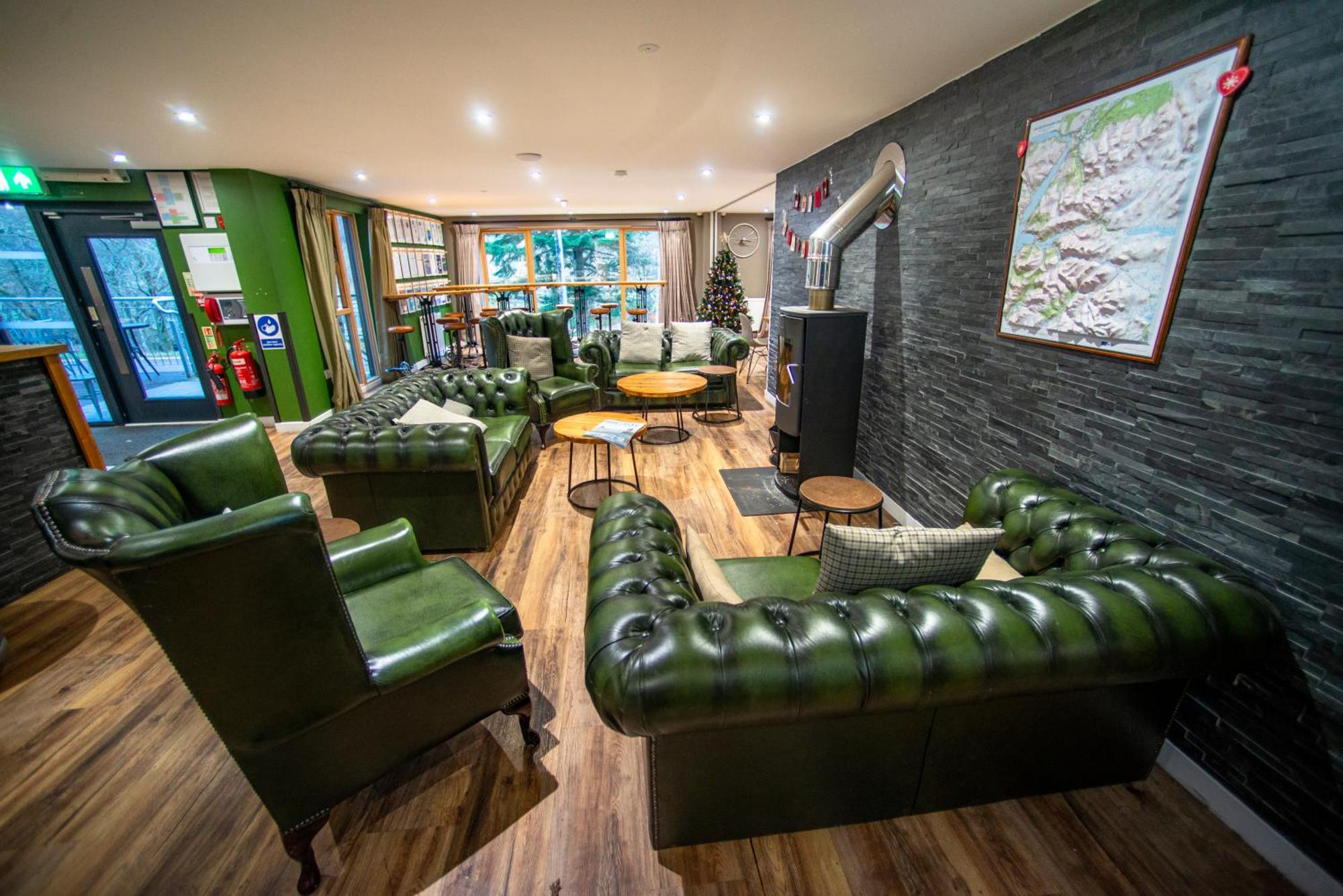 Glen Nevis Youth Hostel Fort William Exterior foto The Green Room at the National Railway Museum