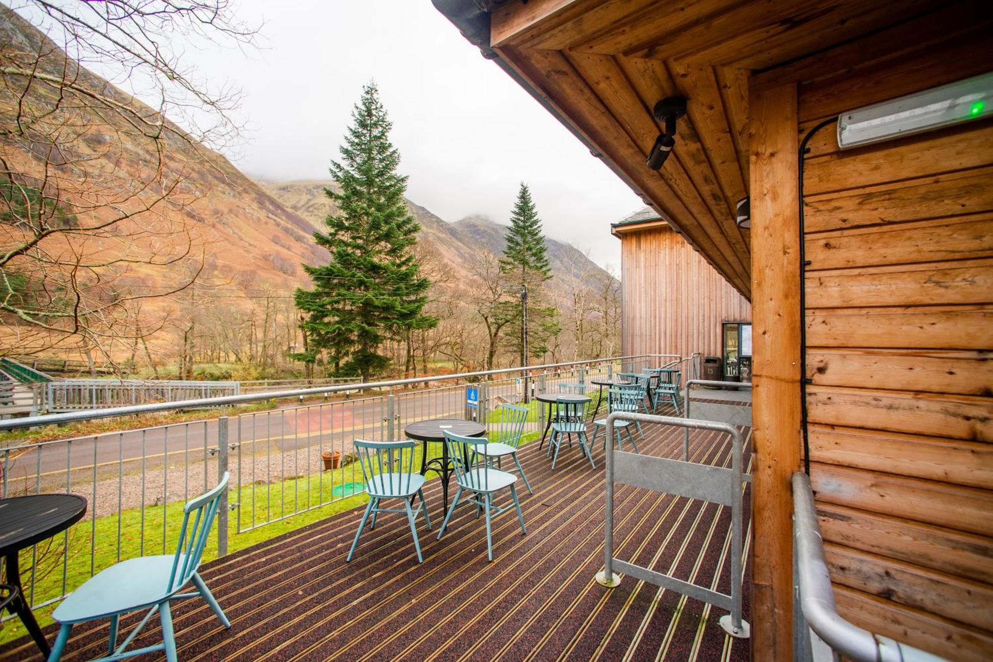 Glen Nevis Youth Hostel Fort William Exterior foto The view from the balcony of the visitor centre
